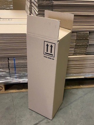 Ca. 300x Verzenddozen 20x20x60cm zware enkelgolf, bruin