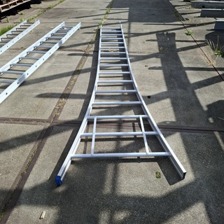 3x Ladder, Solide, incompleet 16 treden, Zilver