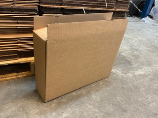Ca. 310x Verzenddozen 51x12x39cm met autolockbodem, bruin