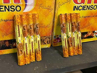 Ca. 600x Pakjes wierrook