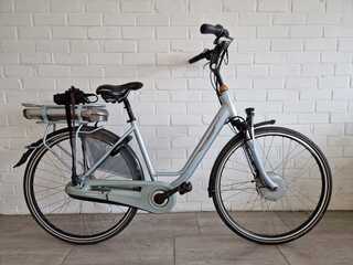 Elektrische fiets / E-bike, Batavus, Wayz, Lichtblauw