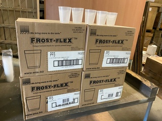 Ca. 2000x Frost-flex bekers, transparant