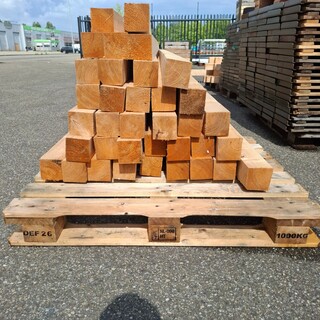 Ca. 36x Houten balk
