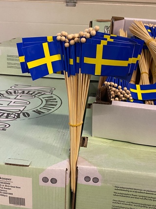 7x Dozen a 2000 stuks Zweedse steekvlagetjes