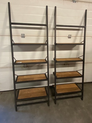 2x Boekenrek oud teak Sanders Meubelland