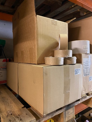 Ca. 140x Rol papier plakband, bruin