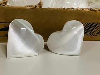 Ca. 50x Seleniet hartjes wit
