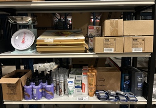 70x Partij diversen w.o. verzorgingsproducten W.o. Oral-B, Maison, And