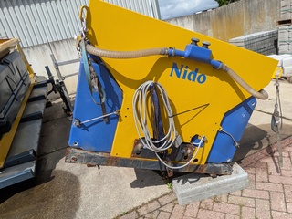 (Locatie Veen)  Opzetzoutstrooier 1.1 m³ – 500l, Nido – Schmidt, Strat