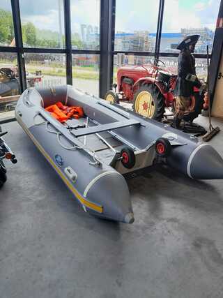 Rubberboot Hibo 430 met aluminium vloerdelen en diverse opties, Grijs