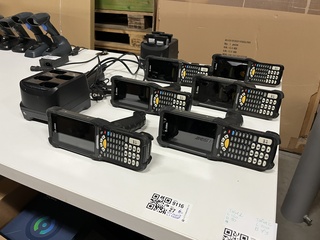 6x Handheld computer, 10x accu, 2x acculader Zebra, MC930B