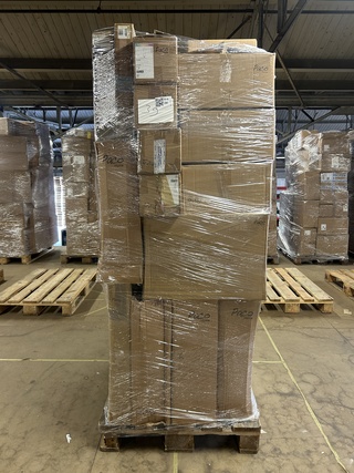 Pallet met 39 stuks design verlichting, Paco Home