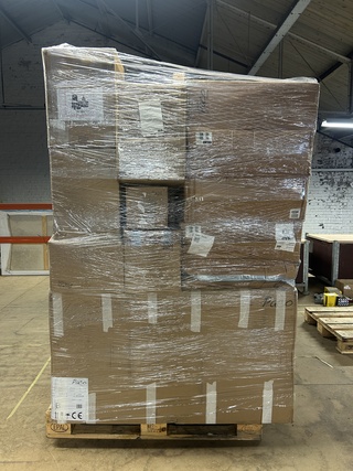 Pallet met 31 stuks design verlichting, Paco Home