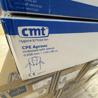 Ca. 26x Dozen schorten, CMT En Medline, blauw