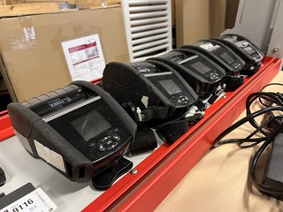 5x Mobiele labelprinter, 7x accu, 1x acculader Zebra, w.o. ZQ620 Plus