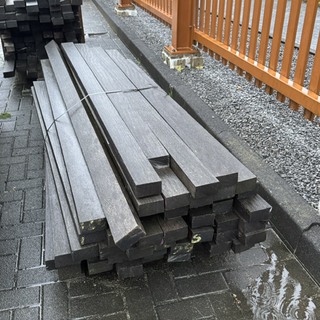 Pallet hardhouten balken