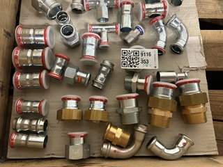 Ca. 58x Persfittingen, Geberit