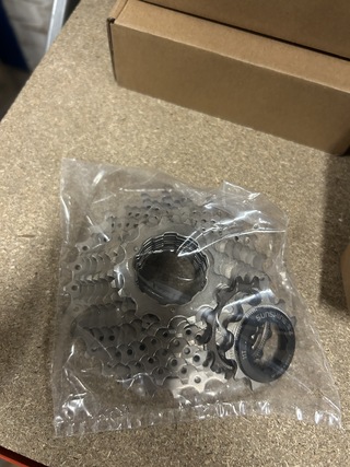 9x Cassette 11-speed 11-28, 10-speed 11-32