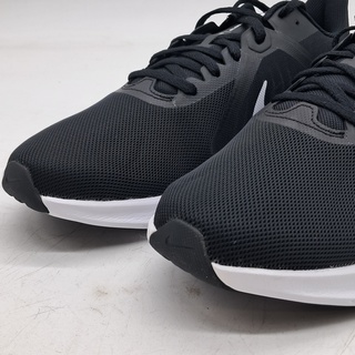 4x Paar schoenen, Nike, O.a. Downshifter 10