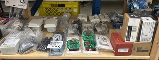 Ca. 50x Diverse bouwmarktartikelen w.o. led dimmer, hoekstopkraan W.o.
