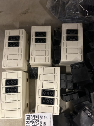 Ca. 50x Deksel voor opbouwdoos wand/plafond, toebehoren, ABB
