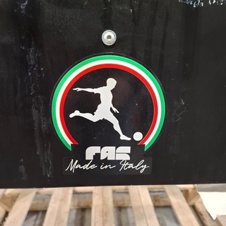 Voetbaltafel, Ras