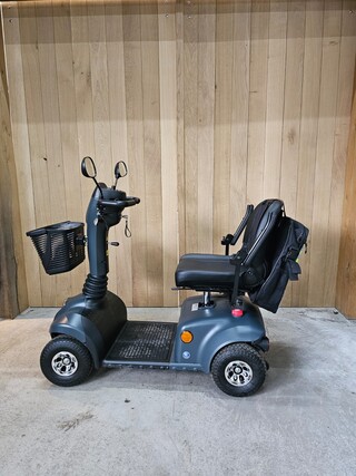 Elektrische scootmobiel, Vermeiren Group, Eris, 2024