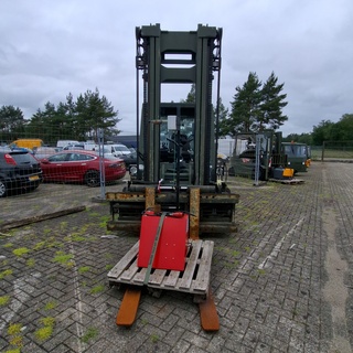 Heftruck, Jungheinrich, DFG90, 2003
