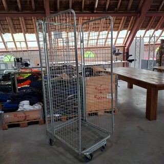 4x Rolcontainer