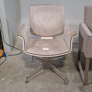 Partij stoelen en bank, O.a. Artifort