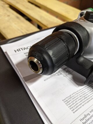 Klopboormachine Hitachi, DV18V