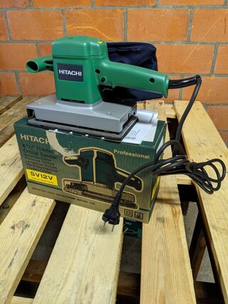 Vlakschuurmachine Hitachi, SV12V
