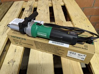 Rechte slijpmachine Hitachi, GP5V