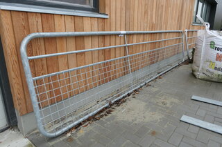 Landhek  met gaas onderin, Buwalda