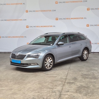 Personenauto, Skoda, Superb Combi, 1.6 TDI Clever Edition, 2018