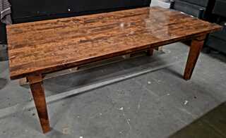 Eetkamertafel, Bruin