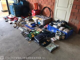 Partij diverse handelsgoederen