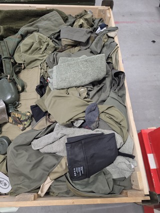 Persoonlijke uitrusting en kleding defensie, Woodland / KPU / KL