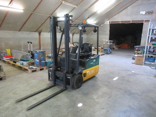 Electische heftruck incl. lader Komatsu, 1800, groen/geel, bouwjaar 20