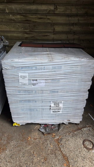 Ca. 10x Dakshingles, IKO, rood