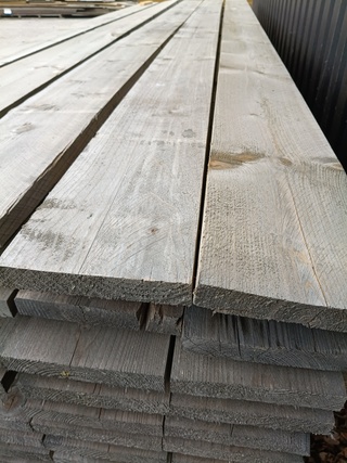 Ca. 43x Vuren grijs gedompelde steigerplanken