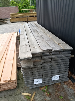 Ca. 40x Vuren grijs gedompelde steigerplanken