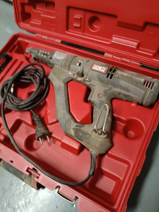 Senco schroefmachine