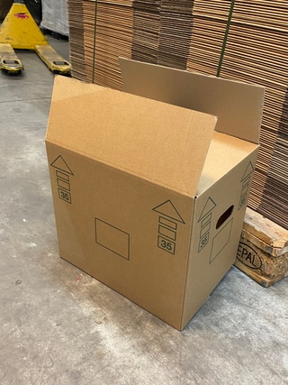 Ca. 340x Verzenddozen 40x30x35cm, Bruin