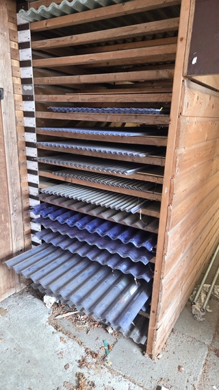 Partij pvc en polyester golfplaten