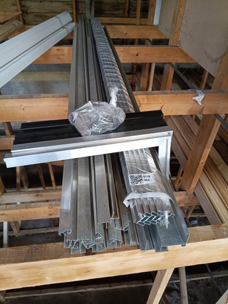 Partij aluminium daktrimmen