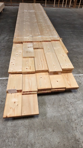 Ca. 36x Vuren planken