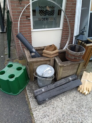 Bloembakken en dakbedekking