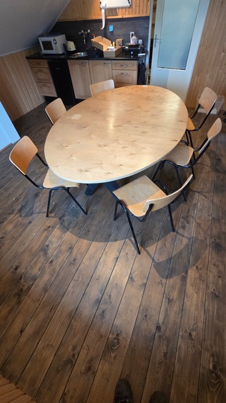 Kantine tafel met 6 stoelen