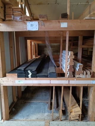 Partij diverse soorten hout